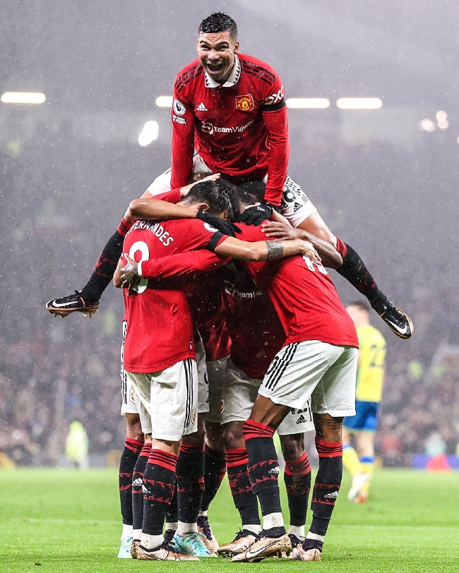 她是当今女 她是当今女